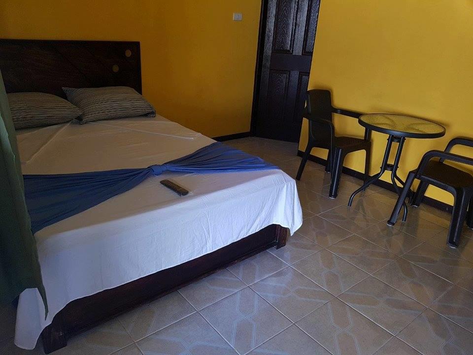 Cabinas Hukats Secret Jungle Puerto Viejo de Talamanca Экстерьер фото